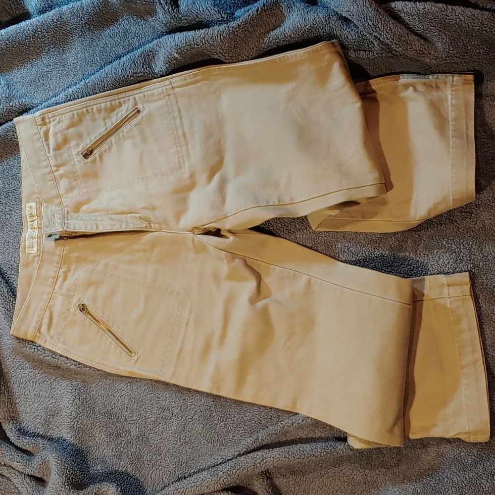 Cabela Women's Casuals 8